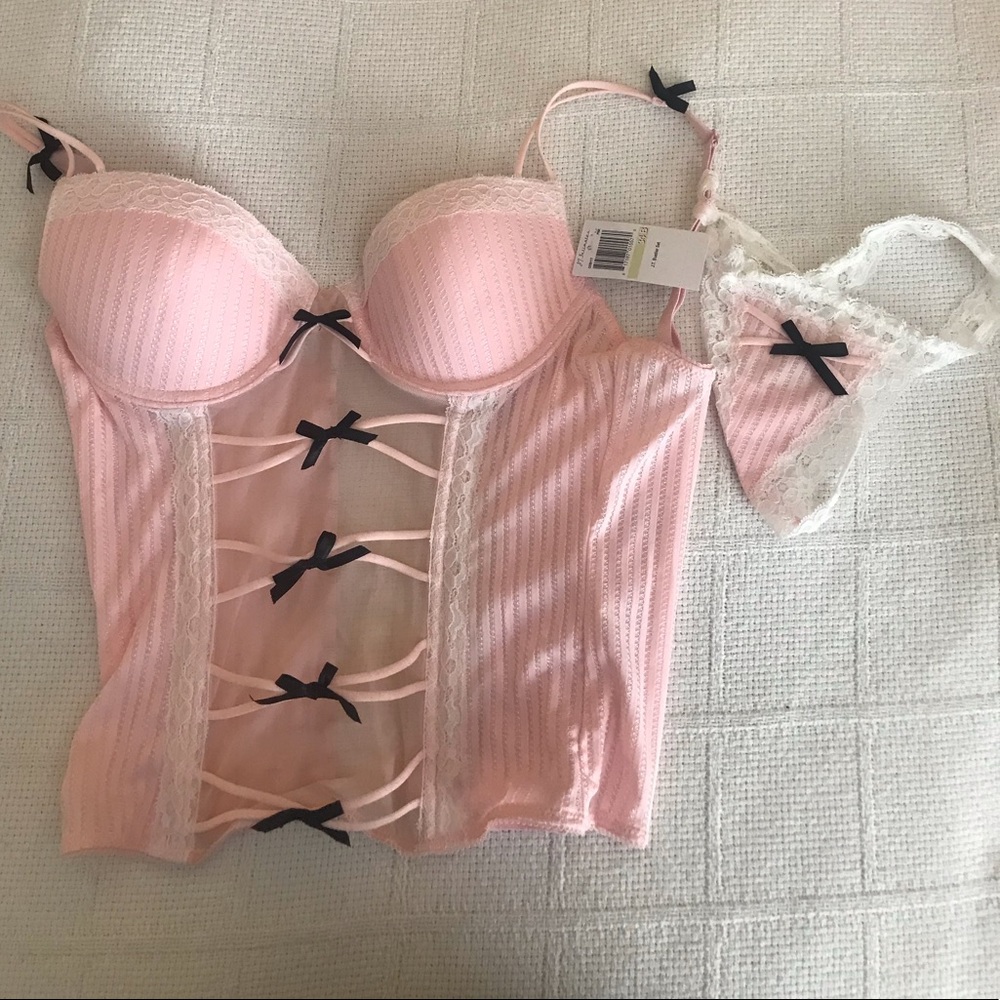 J. T intimates Lingerie Bustier Set